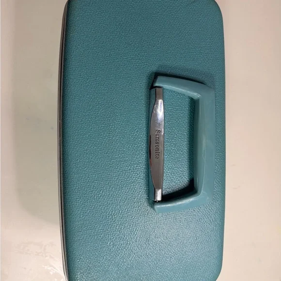 Vintage Silhouette Samsonite Teal Makeup Organizer